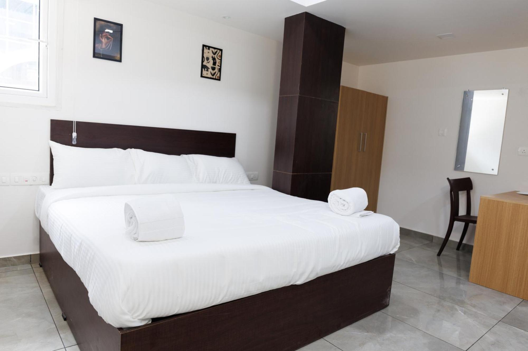 Reach Inn Kochi Exterior foto