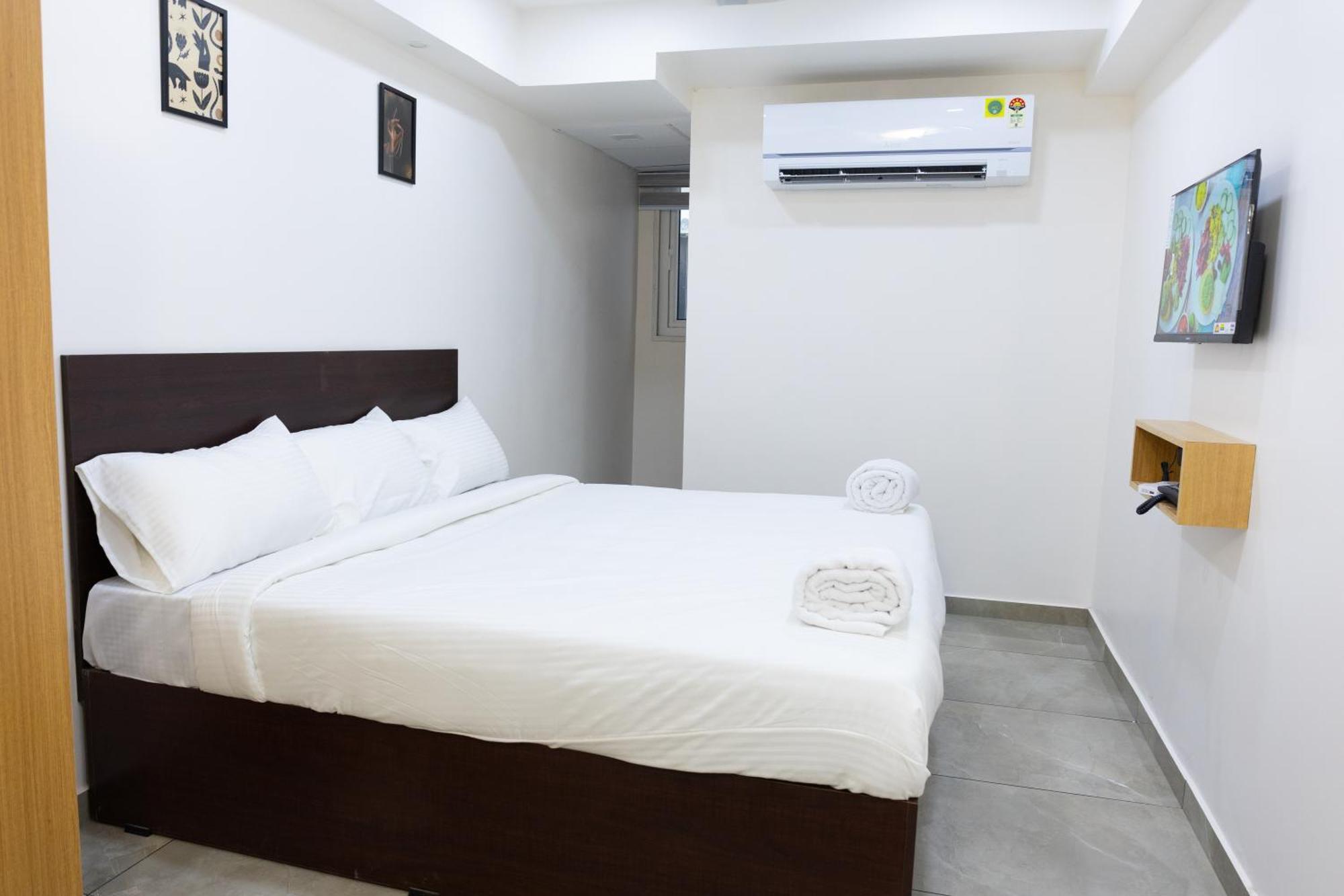 Reach Inn Kochi Exterior foto