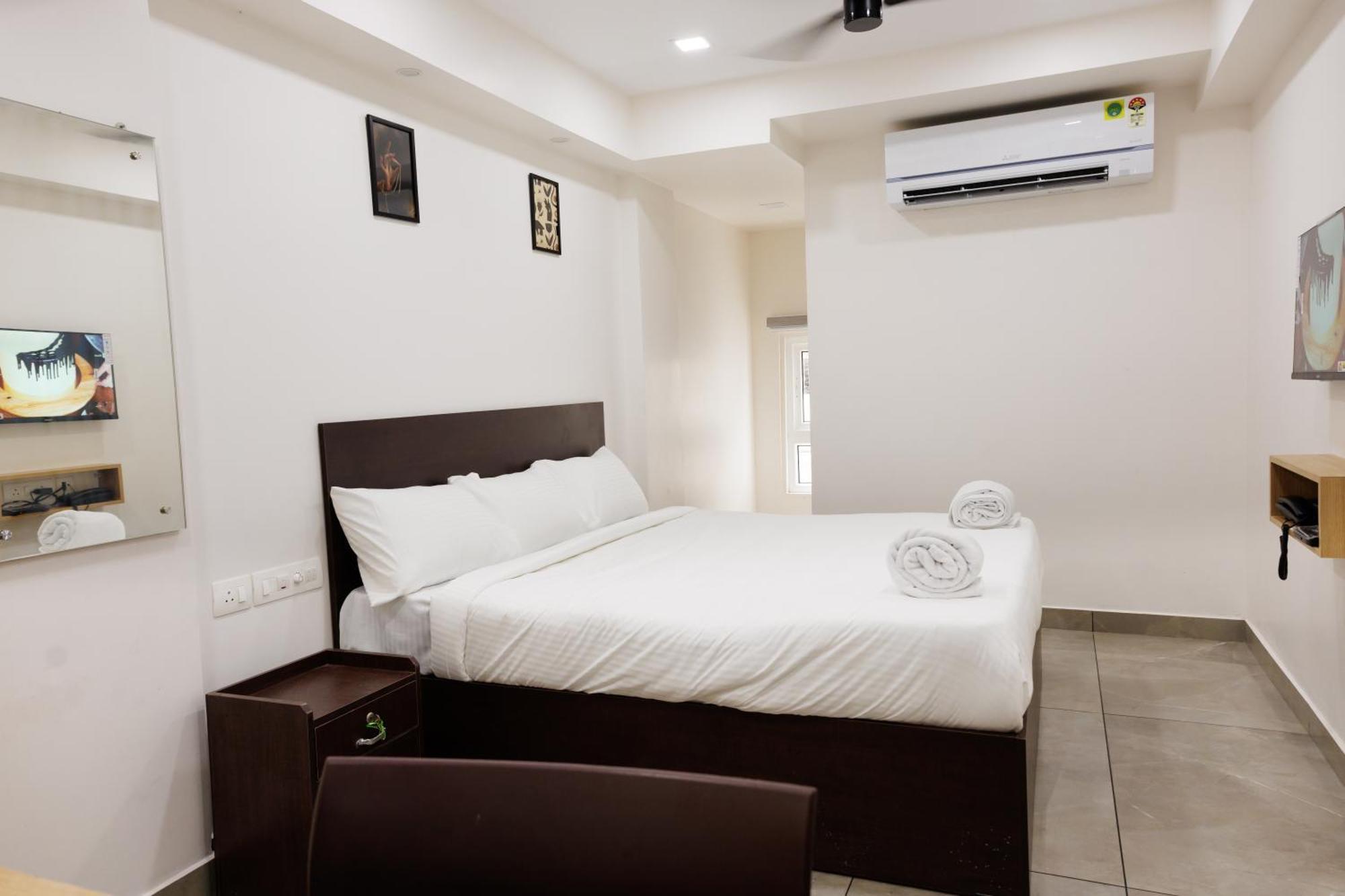 Reach Inn Kochi Exterior foto
